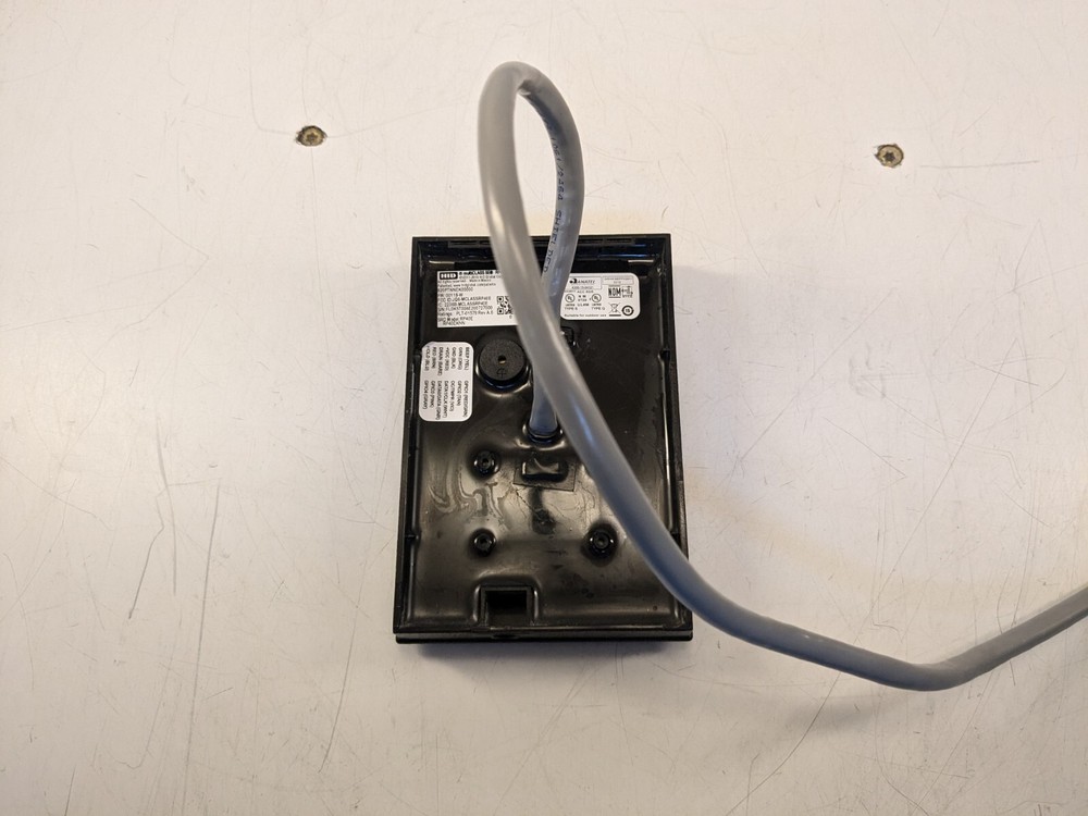 HID multiCLASS SE RP40E Wall Switch Reader 920PTNNEK00000 *Working Environment*