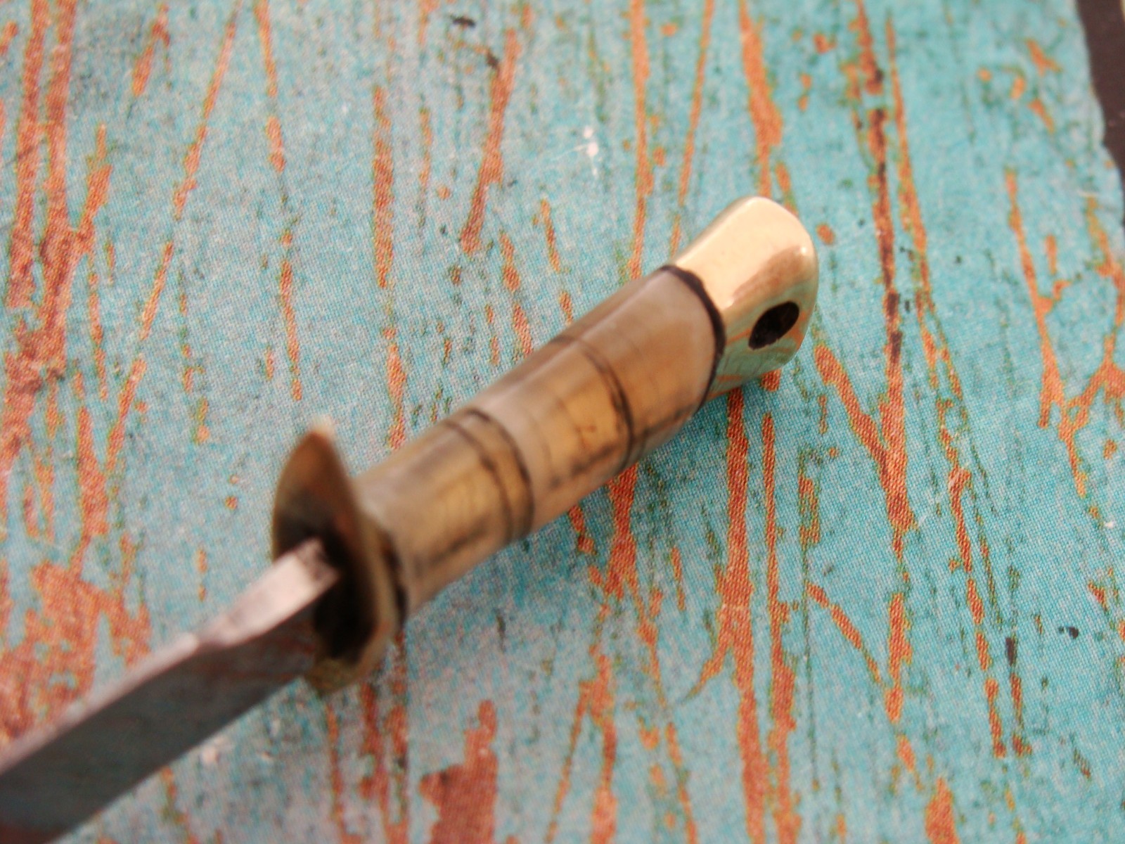 HANDMADE MINIATURE HORN HUNTING BOWIE KNIFE MINI CHARM PENDANT CUSTOM KNIVES