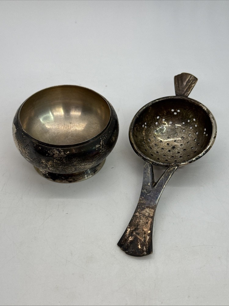 Vintage Silver Plated Tea Bag Strainer with Handle and Catch Dish, EPNS