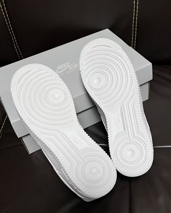 Nike Air Force 1 "Triple White" Low Top Classic Sneakers US Size