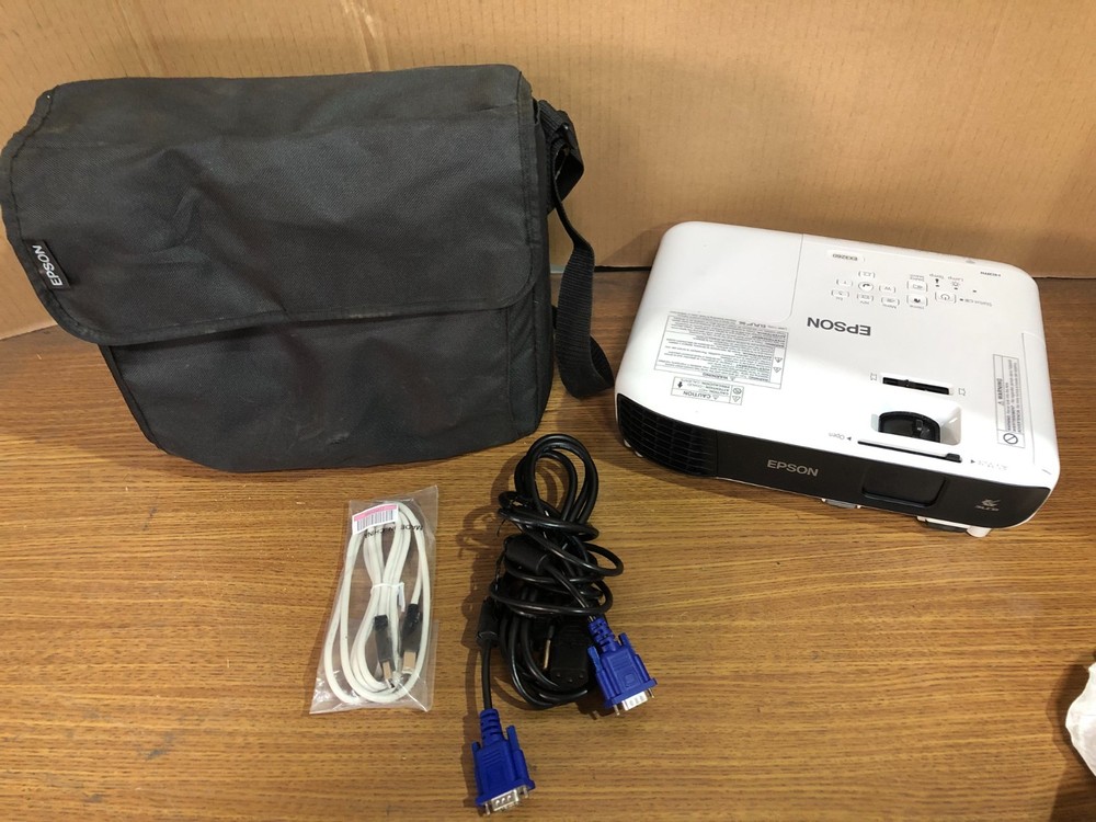 Epson EX3260 H842A Projector - Untested