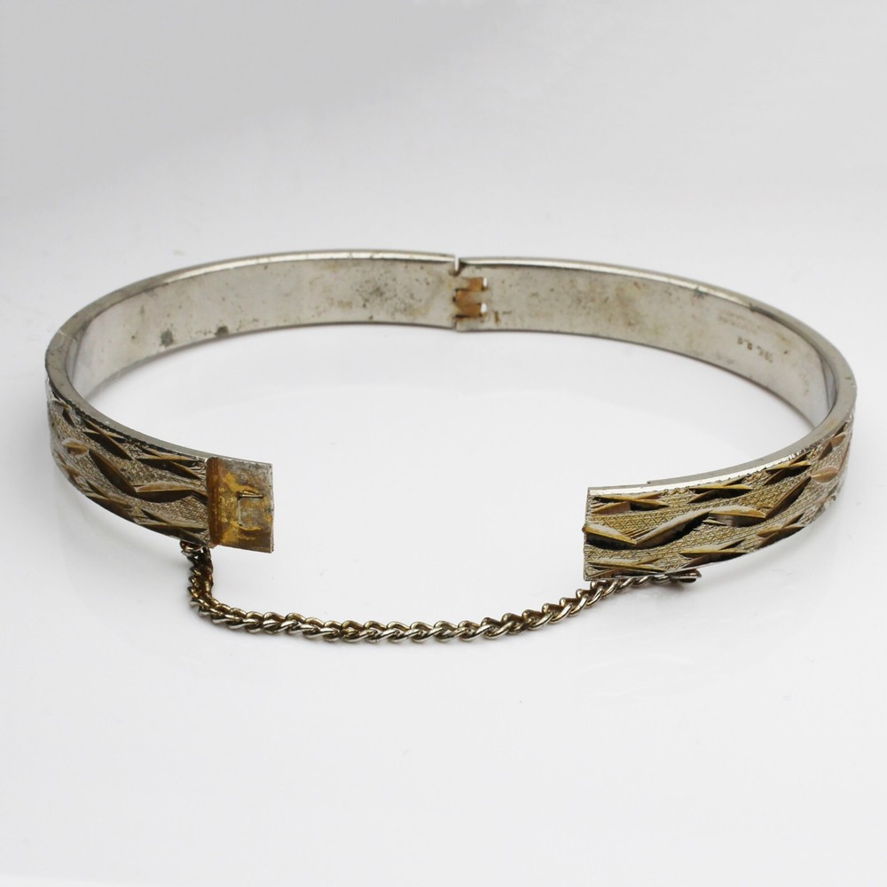 Vintage Bangle Engraved Bracelet Hinged Medium Size (JW21-)