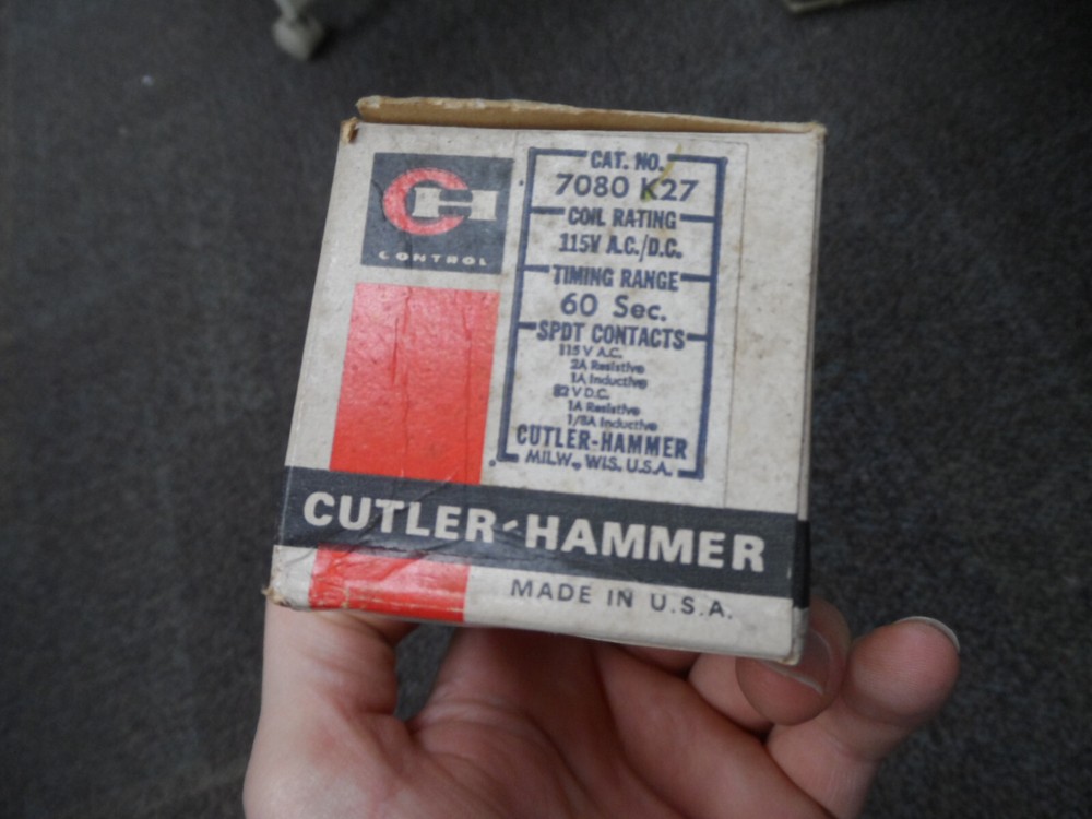 CUTLER HAMMER TIME DELAY RELAY 7080 K27