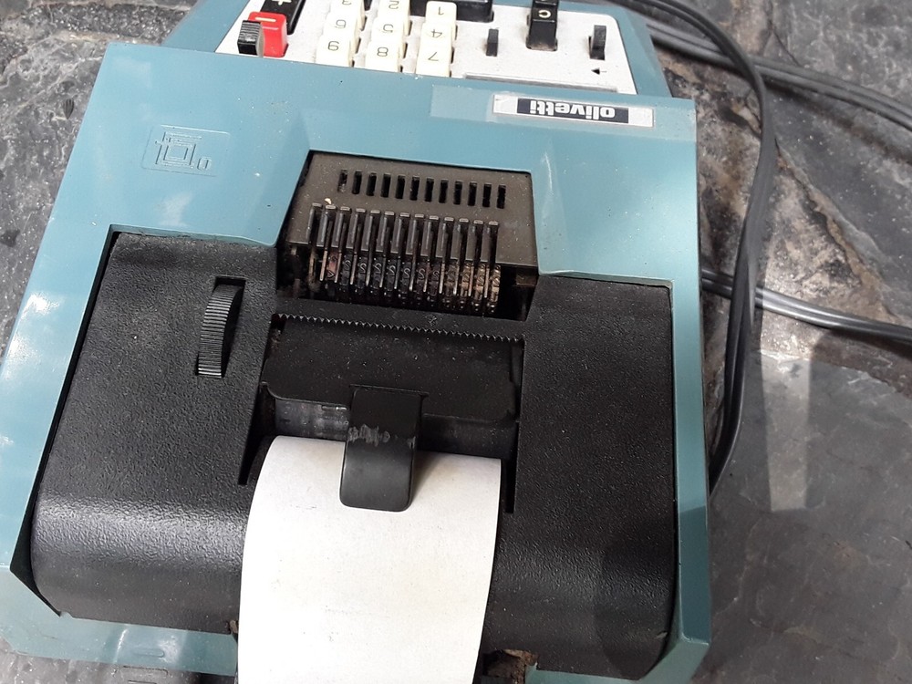 olivetti adding machine