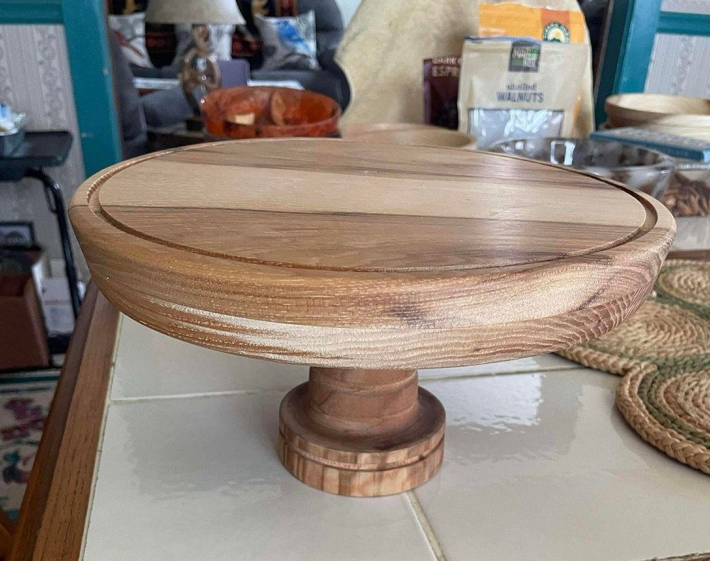 wooden cake stand