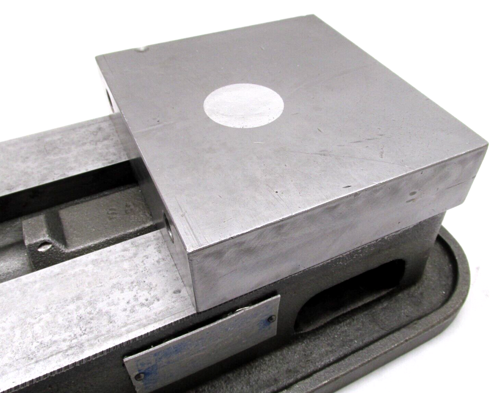 KURT ANGLOCK 6" MILLING MACHINE VISE - #D60