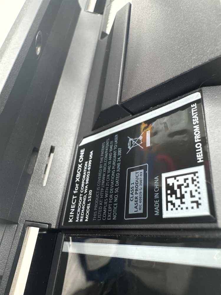 Kinect for Xbox One Model 1520 - Motion Sensor for Xbox One