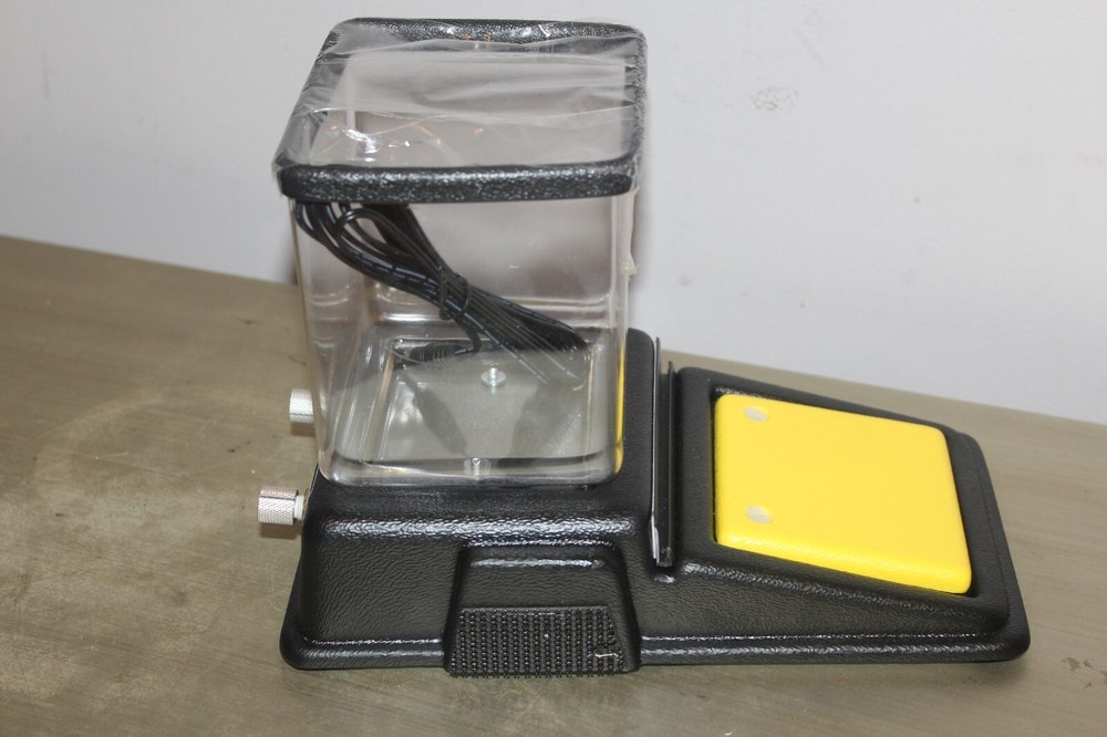 Enabling Devices See & Speak Object Communicator