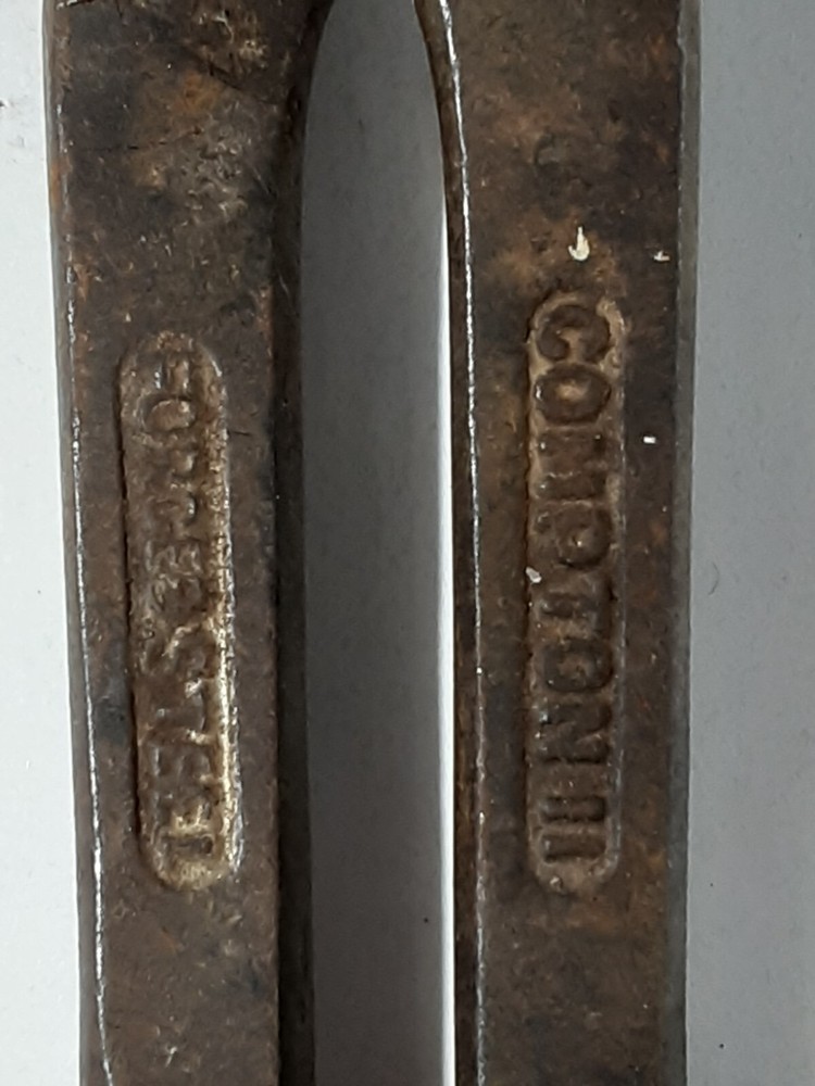 VINTAGE COMPTON TIN SNIPS 9"