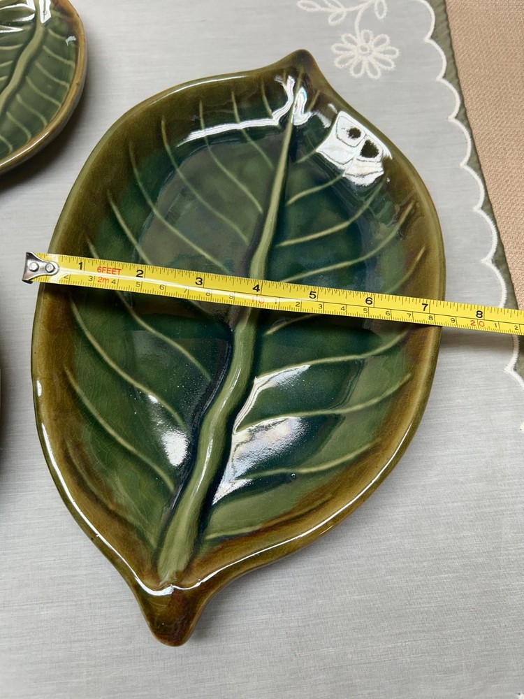 Pier ONE Leaf Stackable Trivets Set of Three, Pottery