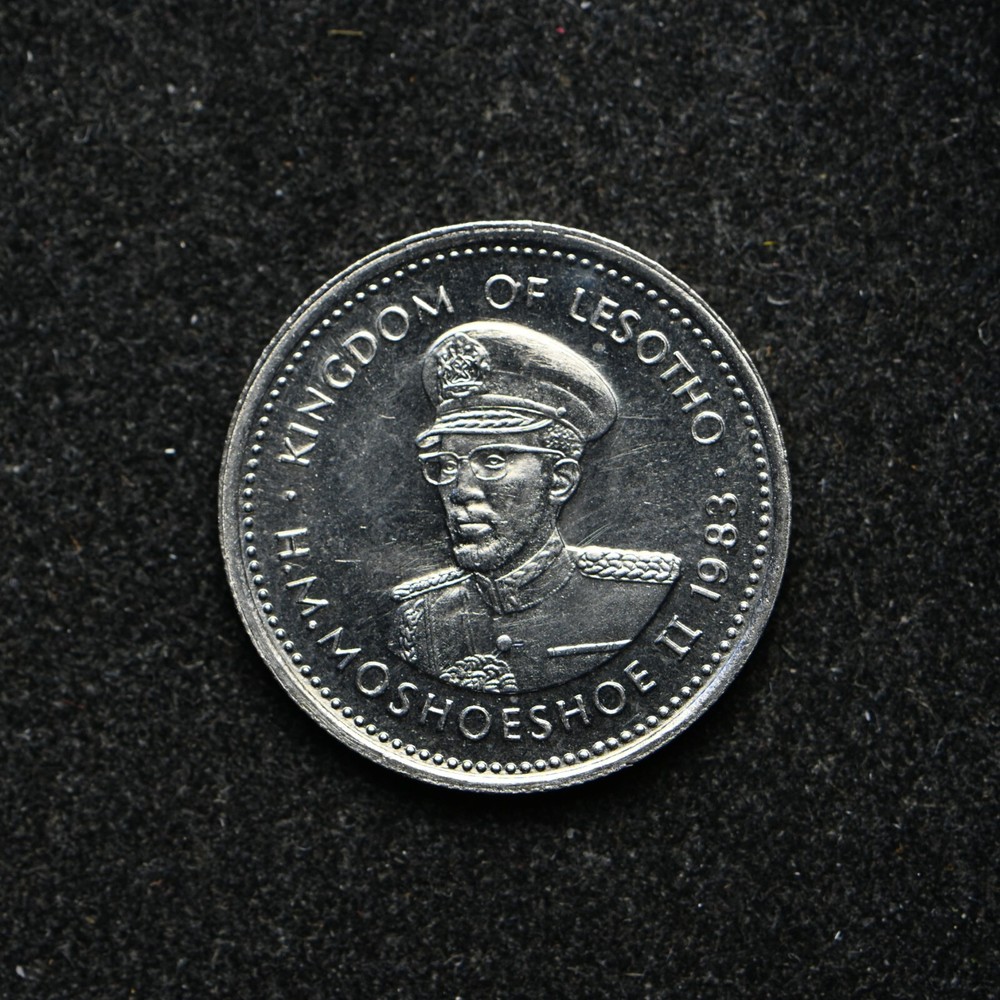 1983 Lesotho 10 Lisente BU (ab3372)