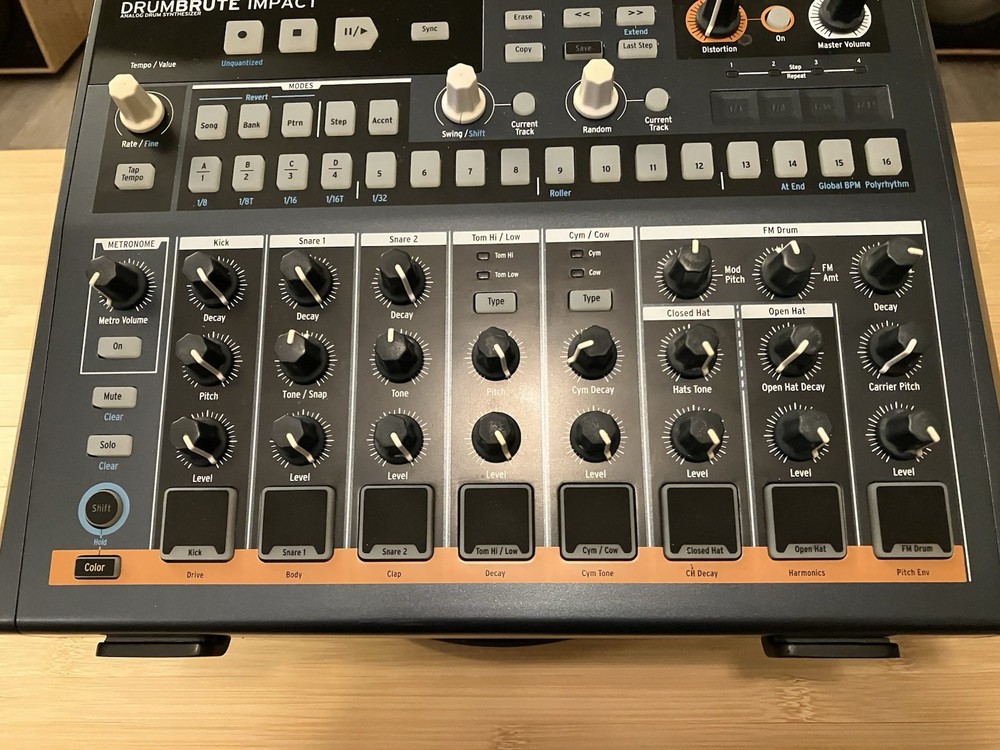 Arturia DrumBrute Impact Analog Drum Machine (USED)