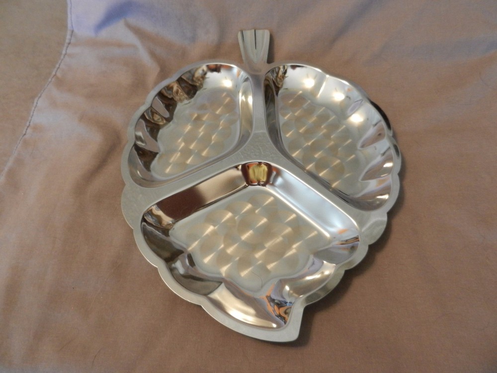Vintage Silverplated 3 Section Divided Leaf Appetizer Serving Platter