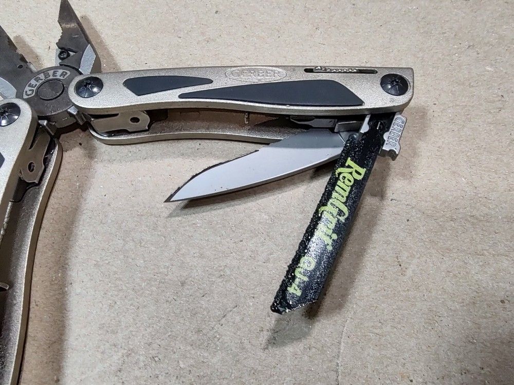 GERBER Multi-Tool, Champagne, 11 Tools, 48239