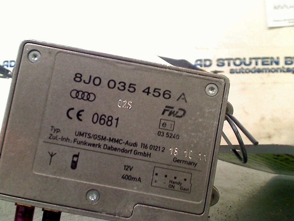ANTENNA AMPLIFIER ANTENNA AMPLIFIER AUDI A8 (D4) 2012 8JO035456A