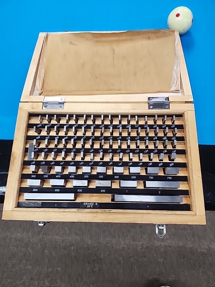 81 Pcs Gage Gauge Block Set