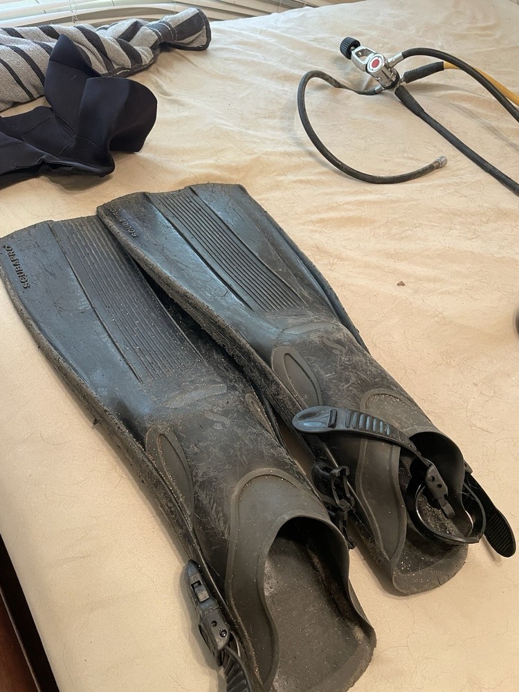 Scuba gear/ Dive Gear