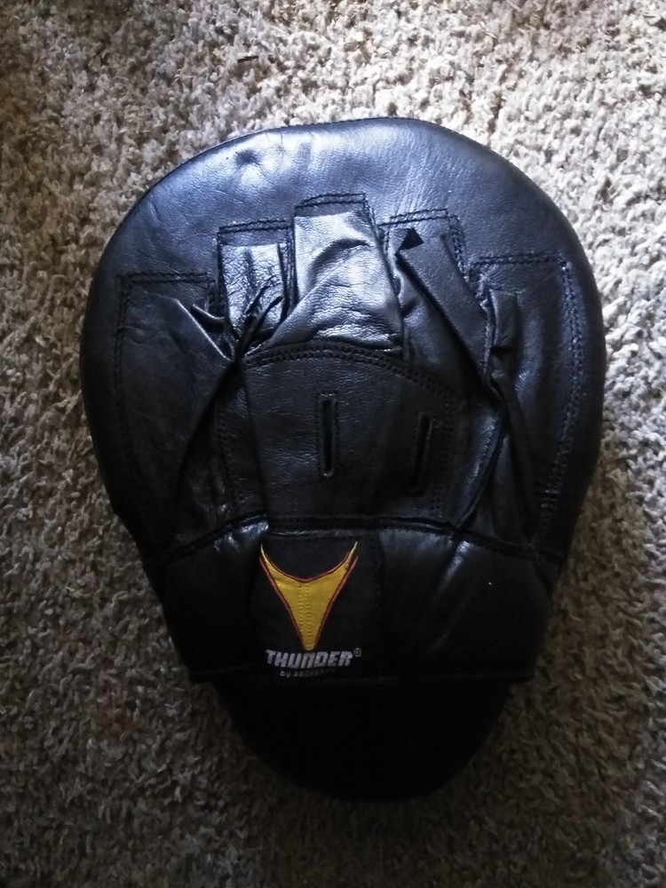 Thunder by proforce focus glove leather/man made material