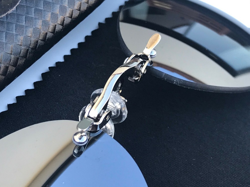 Glasses Matrix 4 Resurrections: Morpheus Silver Mirror Effect