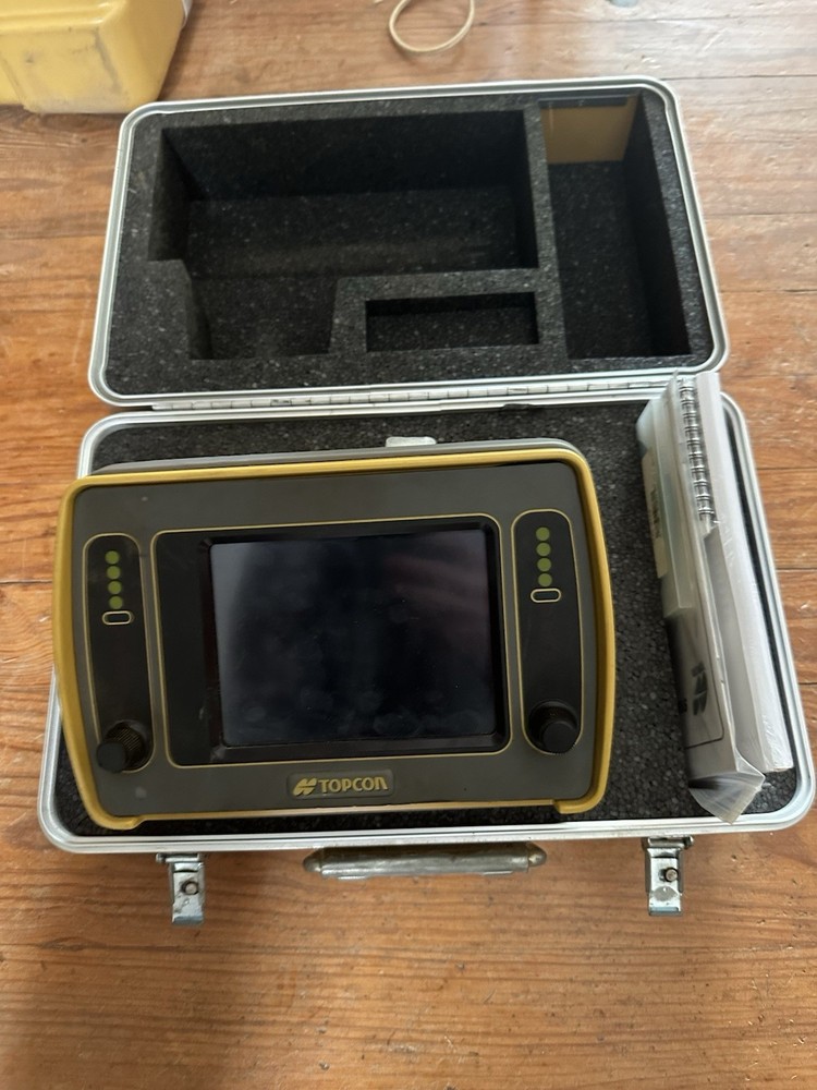 Topcon scraper Control Panel Model 9168 with automatic control