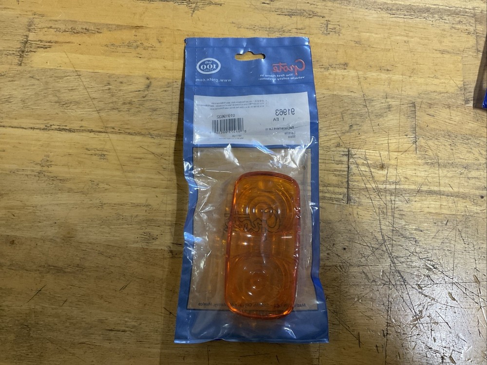 Grote 91963 Amber 2-Bulb Square Replacement Lens