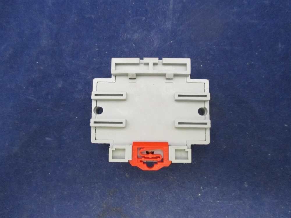 Cutler-Hammer D3PA3-A2 Relay Socket