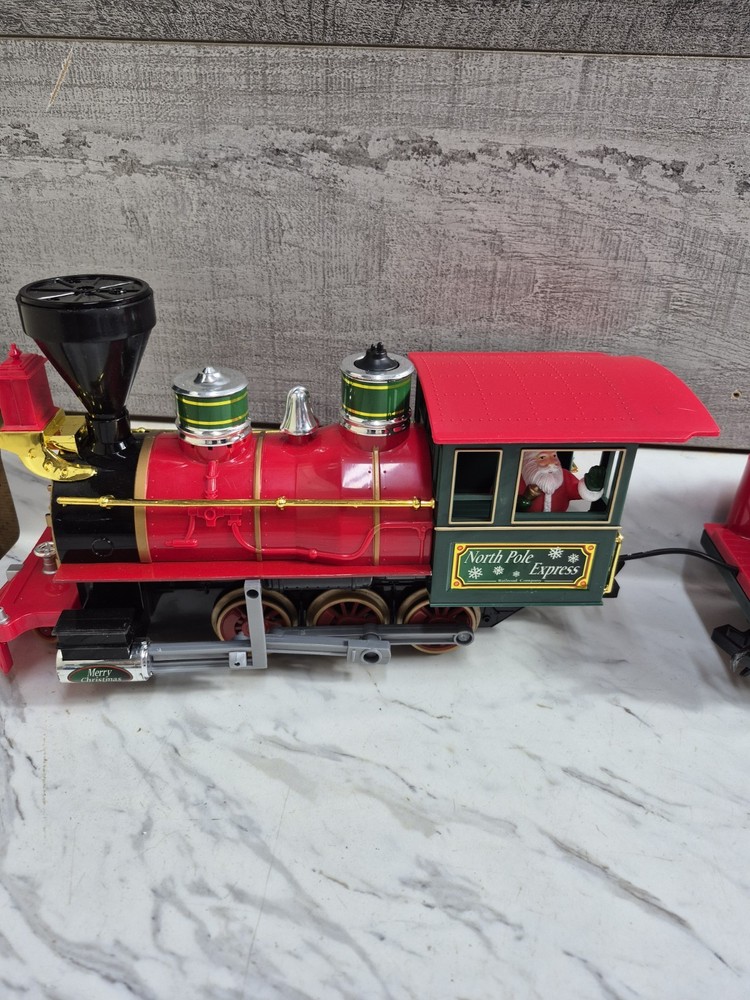 EZTEC NORTH POLE EXPRESS Engine Coal Tender Remote ControlOperated Tested