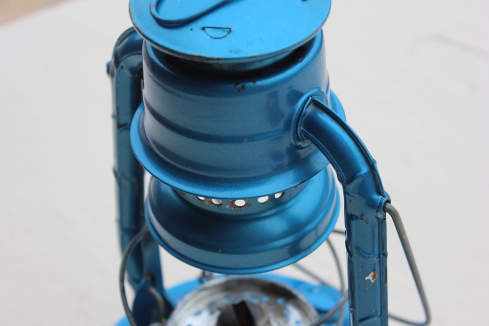 Vintage Blue Deitz Little Wizard Lantern - Red Globe No 10, E