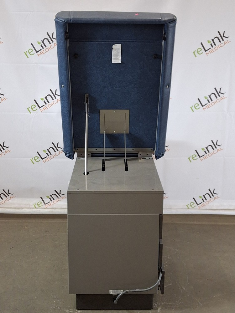 Ritter 104 Exam Table
