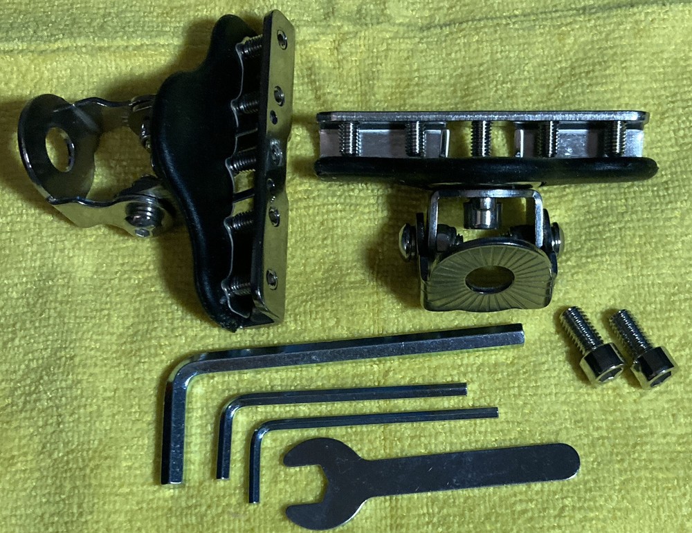 2pc light bar mounting brackets for ATV, UTV, SUV. Universal Clamp Mount.