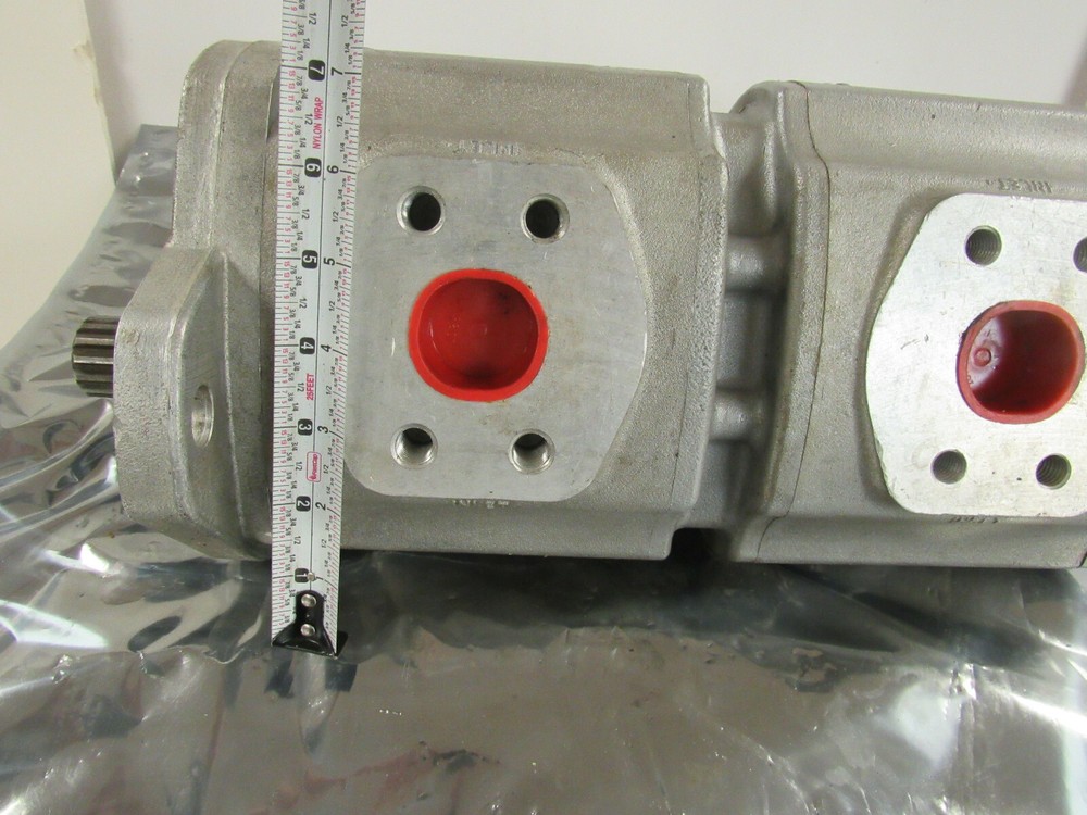 DOWTY 3300 3300 CSSSSB 33003300CSSSSB 3300 DOUBLE HYDRAULIC PUMP 14 SPL SHAFT