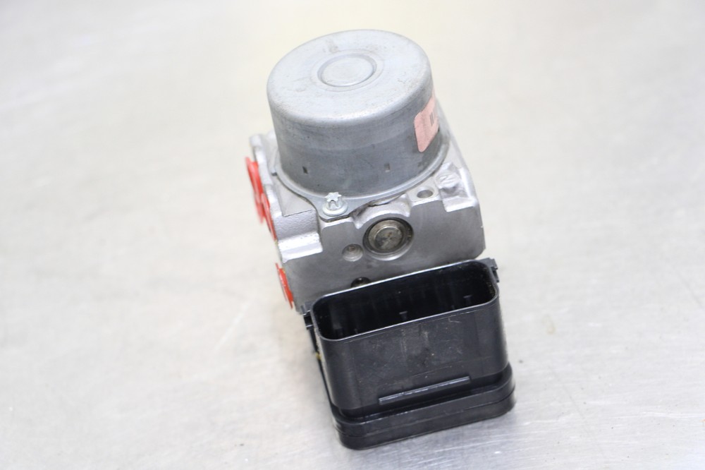18-23 KAWASAKI NINJA 400 ABS PUMP UNIT MODULE