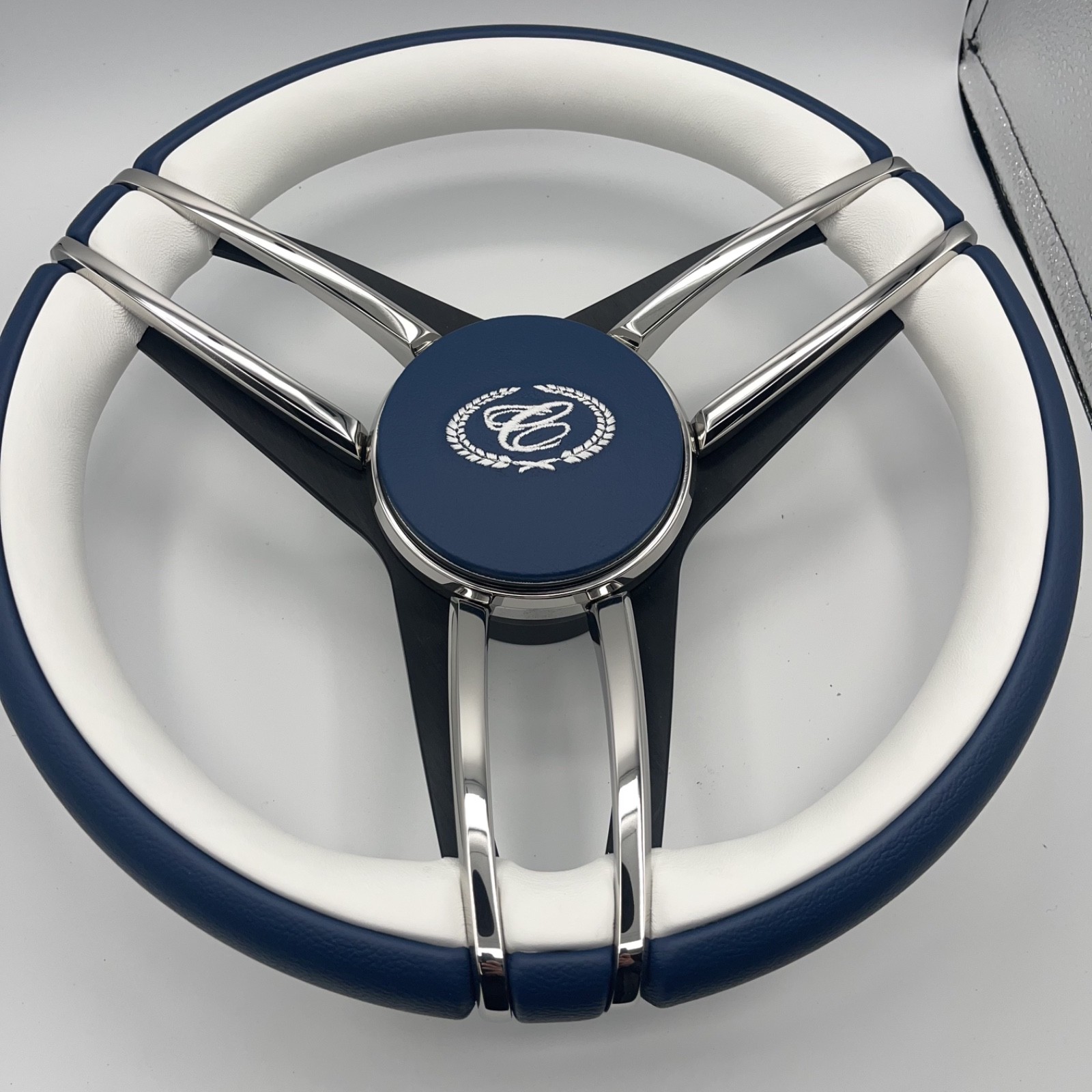 Cobalt Boat Steering Wheel Stainless Steel Spoke Leather Rim | Cobalt Boats Logo
