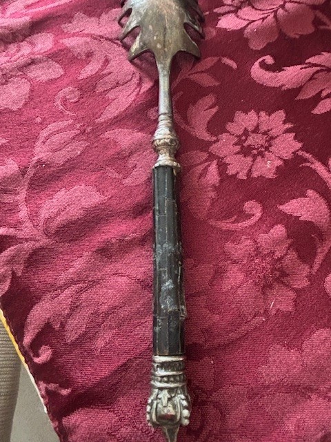 Vintage Pasta Server Black Horn Handle With Silver Plate Crown Tip