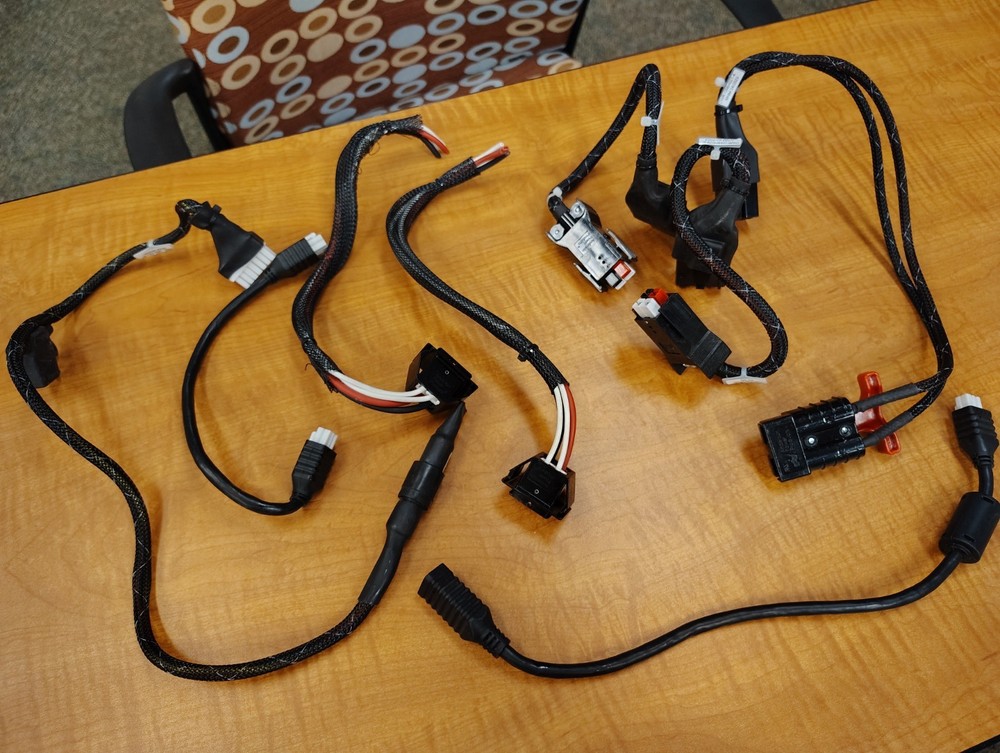 Quantum Power Wheelchair Ctldc1552 Power Control Module Controller & Harness J6