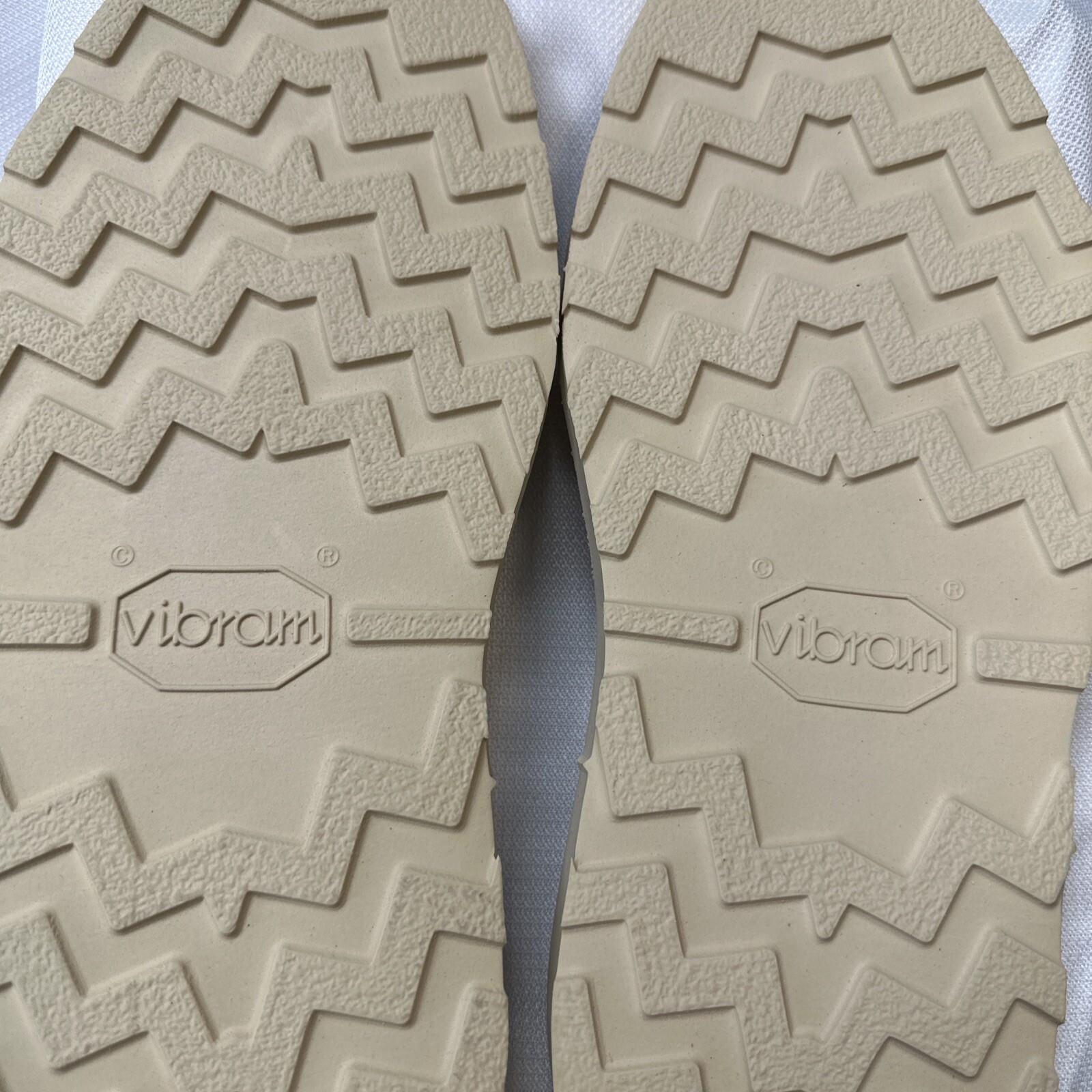 VIBRAM 4014 Cristy Cushion Unit Rubber Full Sole 1 Pair Natural (Cream)