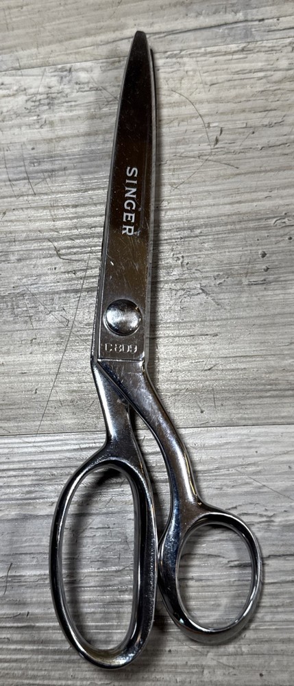 Singer C809 Pinking Shears Sewing Scissors Vintage