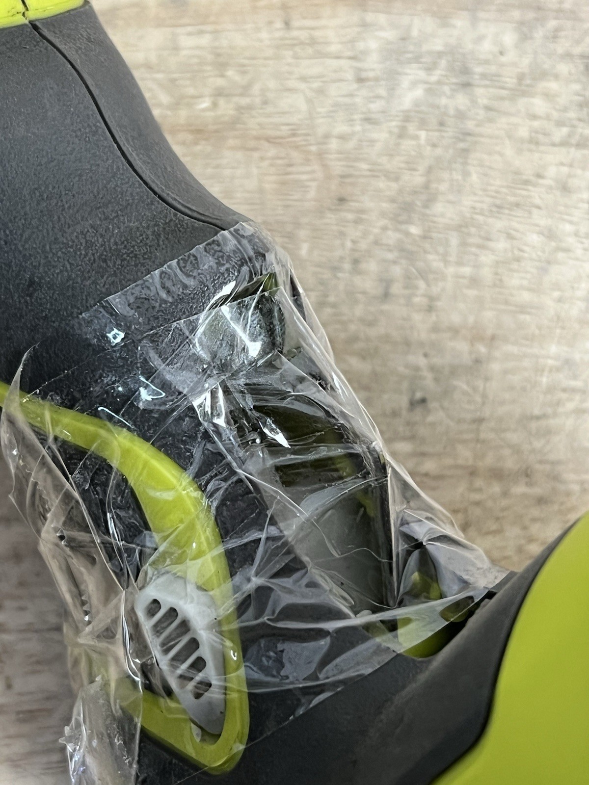 Ryobi 18V (P2908VNM) Shear/Shrubber Trimmer (Tool Only) - FOR PARTS OR REPAIR