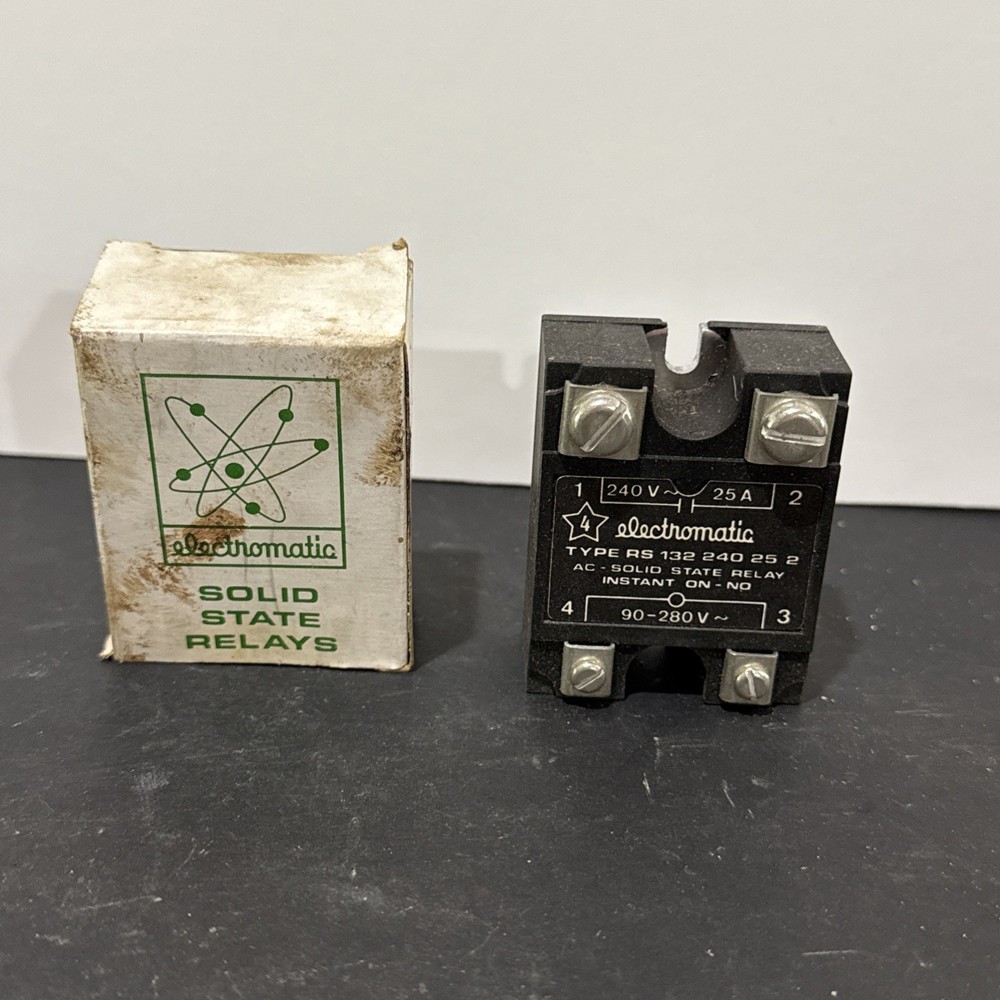 Electromatic Solid State Relay RS 132-240-25-2  NOS