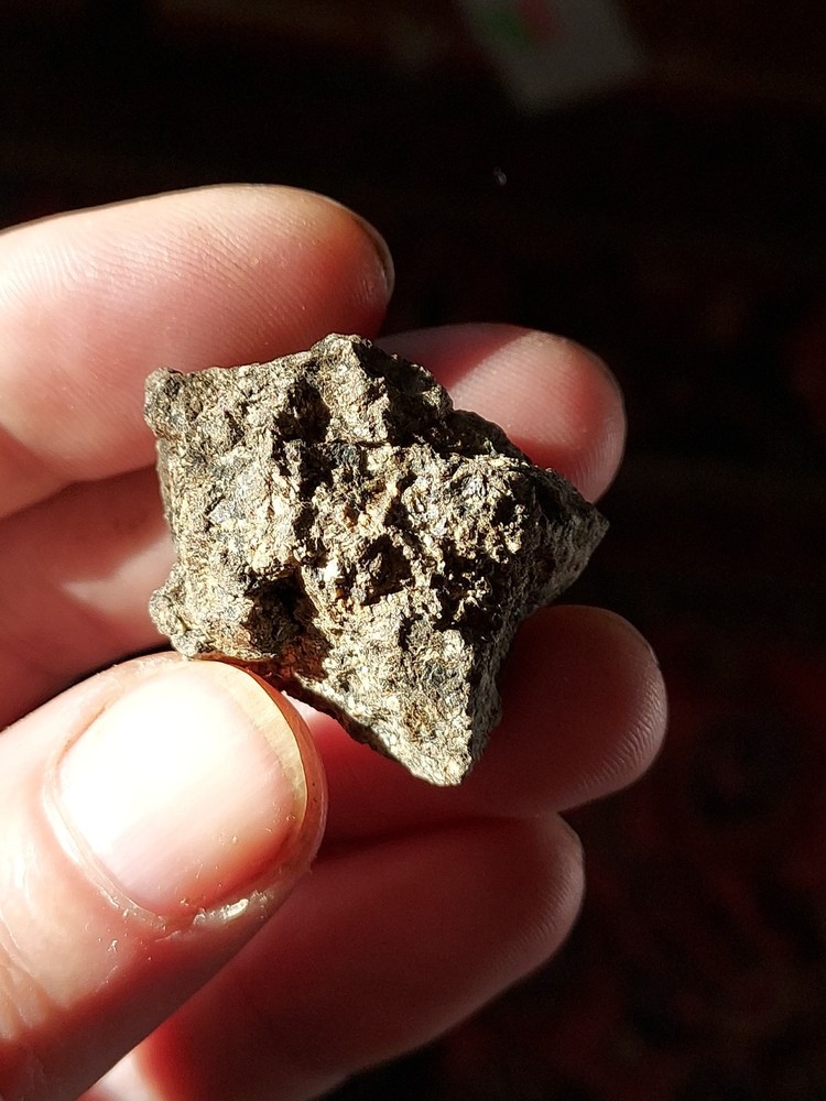 Gold On Quartz Specimen 102.00 CT