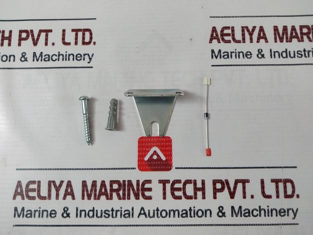 Simplex 6310 8013 Wall Clock 24 VDC .035AMP