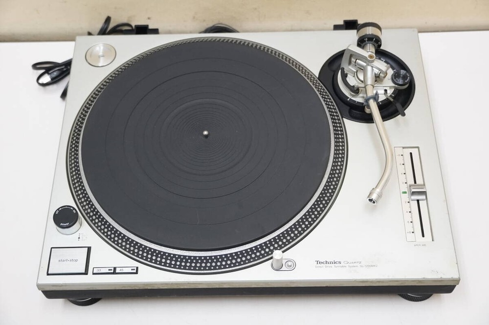 Technics SL-1200MK2 Ⅱ Direct Drive DJ Turntable