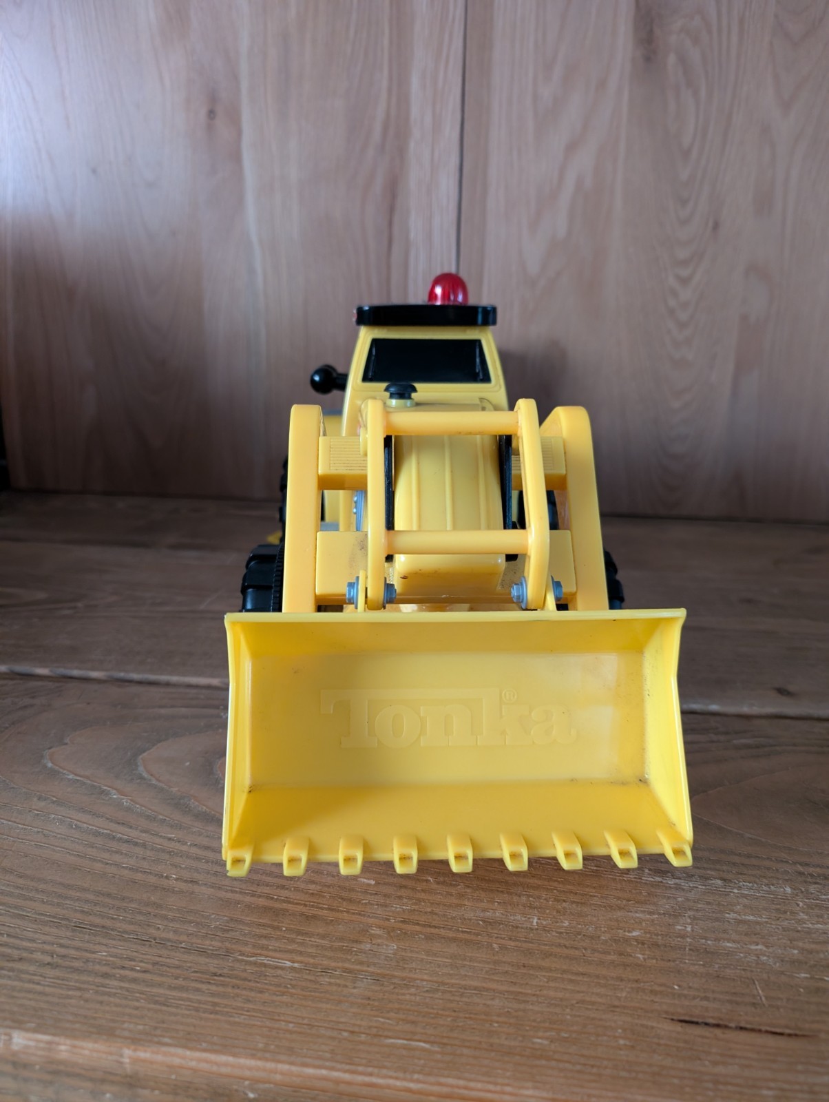 Plastic Tonka mighty motorized 3649 Digger front loading shove spares/repair