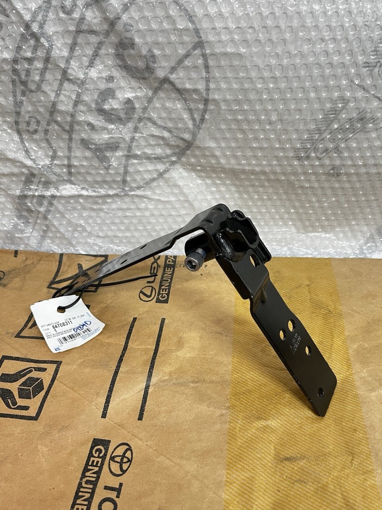 Genuine GM Passenger Side Tailgate Closure Side Hinge 84708311