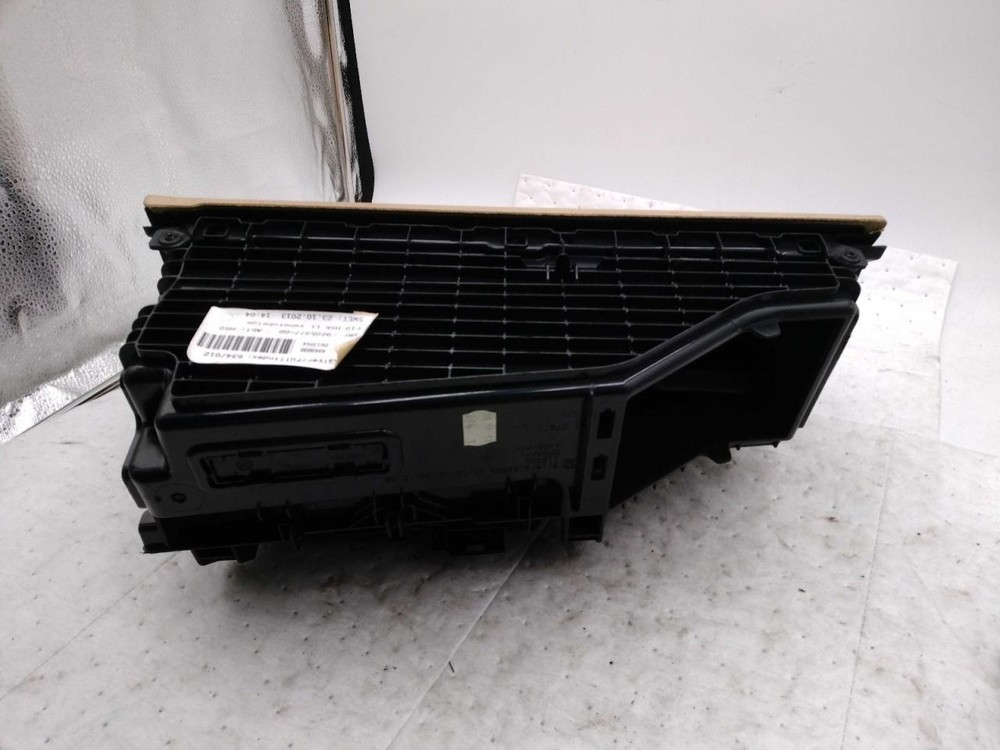528I 2014 Glove Box 632067