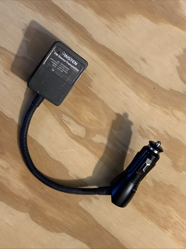 INSTEN Wireless Plus FM Transmitter Charger for 30 Pin iPod