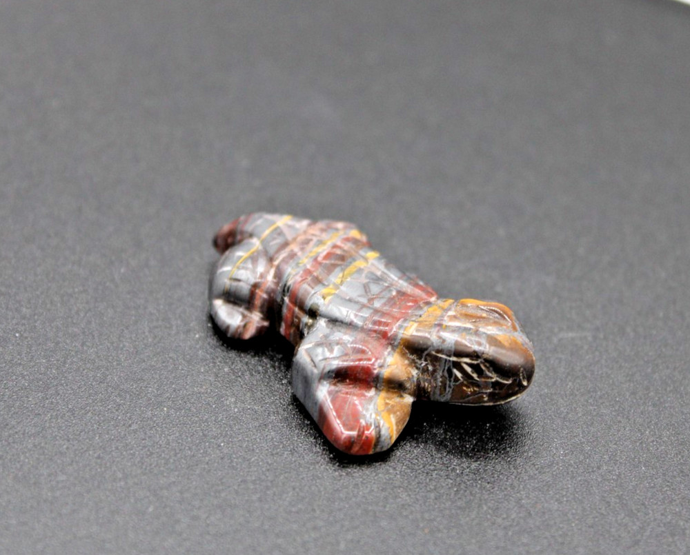 Iron Tigers Eye Lizard