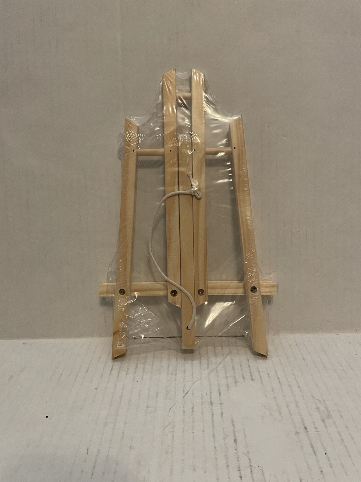 Small 12” Wooden Art Easel For Tables