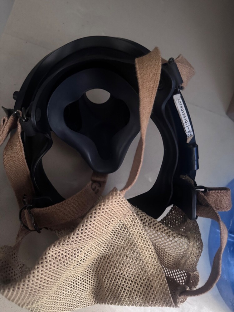 SCOTT AV-3000 Facepiece - Medium (80577372)