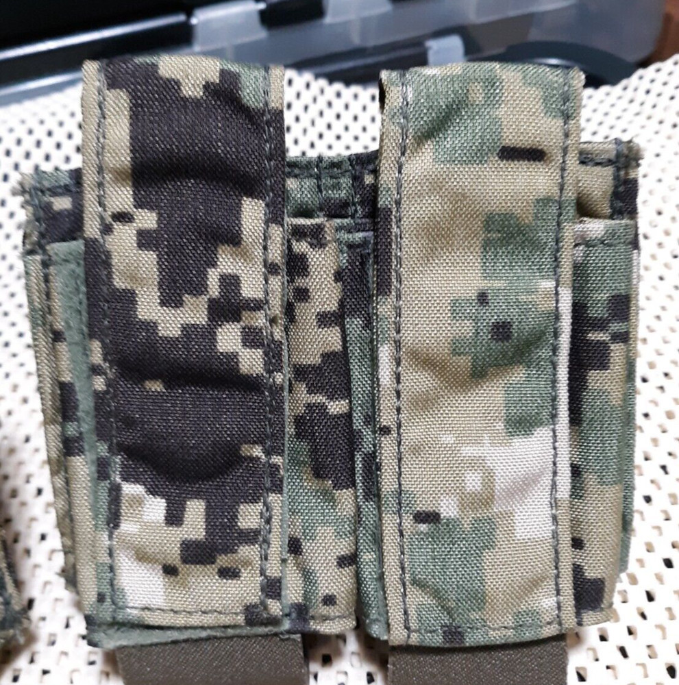 USGI Eagle AOR2 40MM SOFT DOUBLE SHELL POUCH Excellent DEVGRU SOF SFLCS